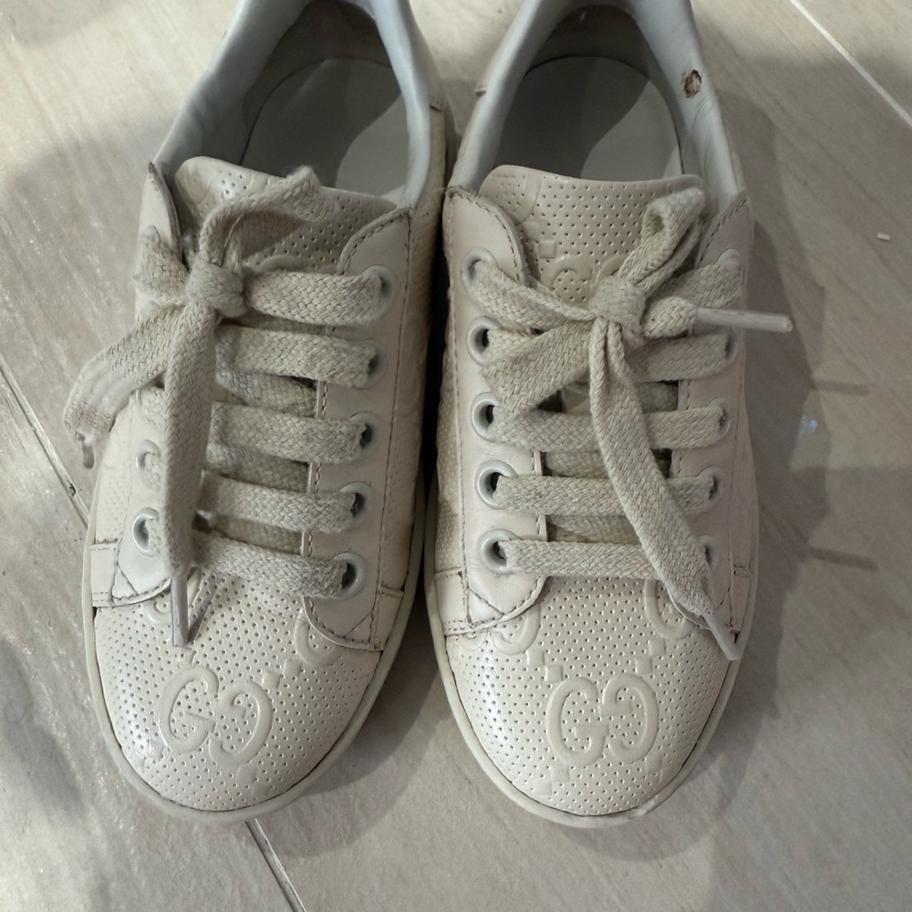 Gucci Cream Perforated Lace-Up Sneakers